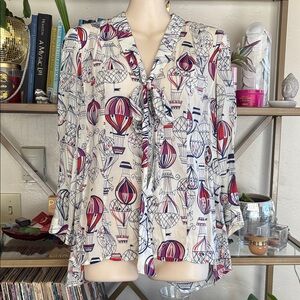 Anthropologie Cream Tie-Neck Blouse with Navy & Red Hot Air Balloon Print